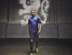 半岛体育官方网站 :拜仁教练压力巨大！，科维托娃遭遇二十持续失利观众掌声雷动